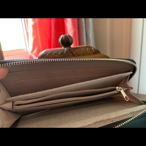 New - Picture 6 of 6